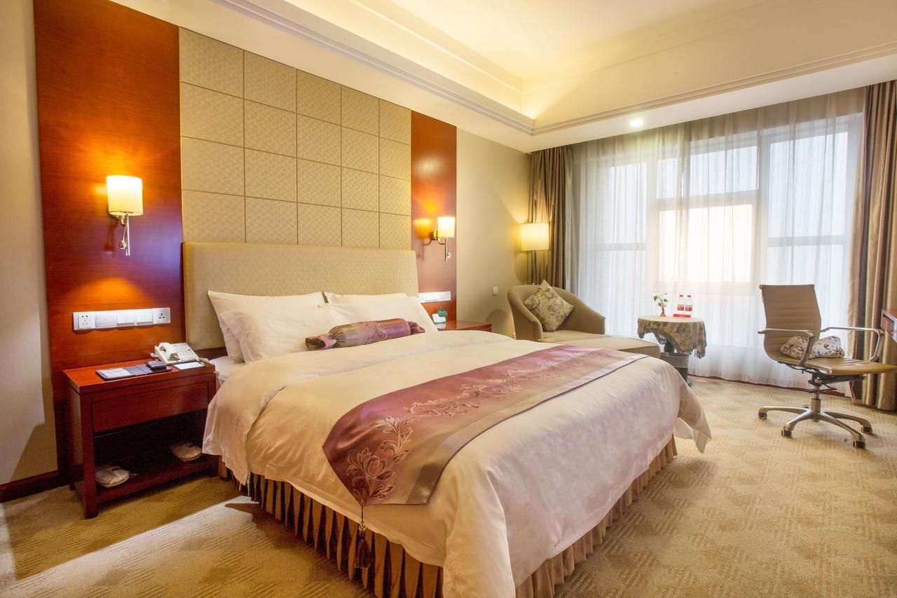 Zhuzhou Hua Tian Hotel エクステリア 写真